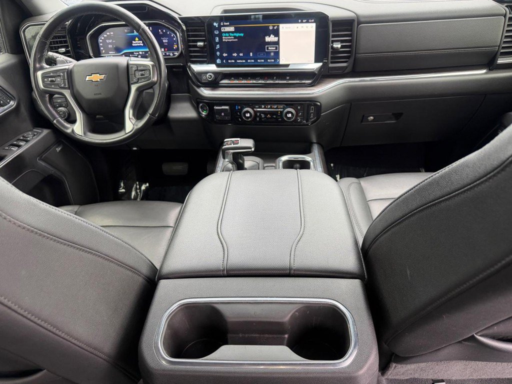 Used 2023 Chevrolet Silverado 1500 LTZ AWD/4WD image 11