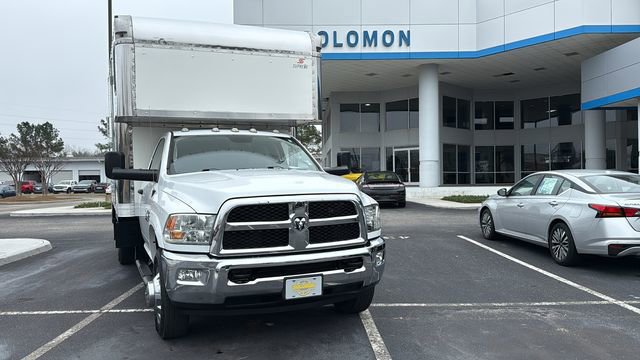 Used 2018 RAM 3500 Tradesman w/ Chrome Appearance Group RWD image 1