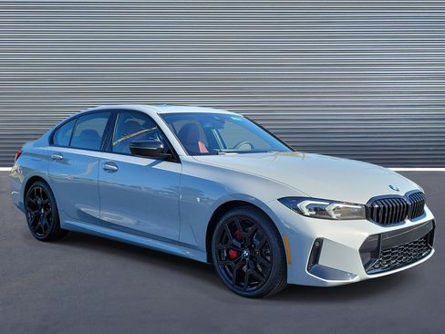 New 2026 BMW 330i Sedan w/ M Sport Package RWD image 2