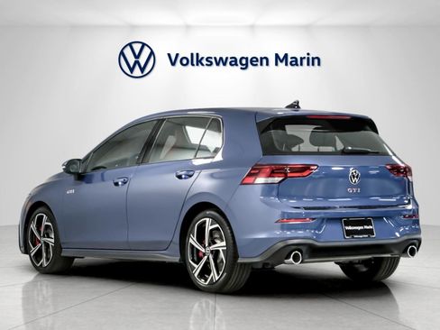 New 2026 Volkswagen GTI SE image 3