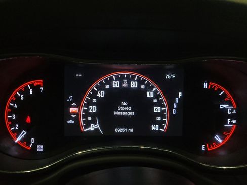 Used 2018 Dodge Durango SXT w/ Quick Order Package 2BB AWD/4WD image 23