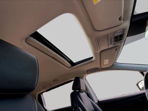 Used 2025 Honda Odyssey EX-L image 14
