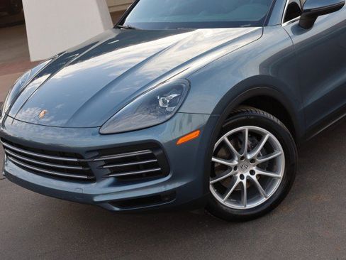 Used 2019 Porsche Cayenne AWD/4WD image 6
