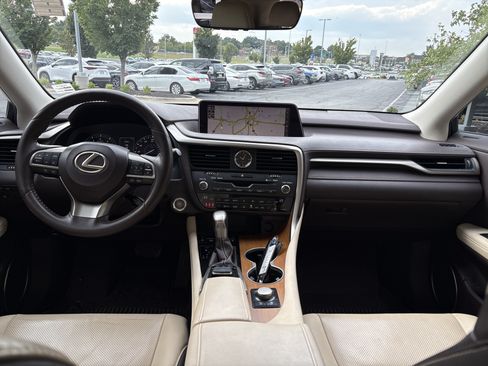 Used 2017 Lexus RX 350 AWD w/ Premium Package image 16
