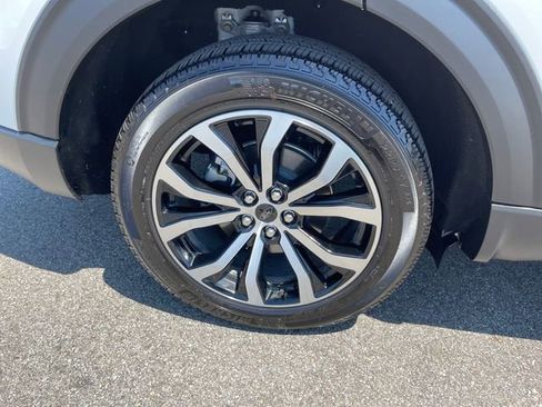 Used 2025 Ford Explorer ST-Line AWD/4WD image 44