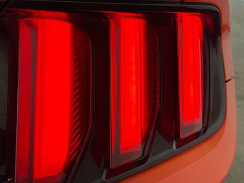 Used 2015 Ford Mustang Convertible w/ Equipment Group 051A image 31