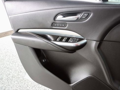 Used 2023 Cadillac XT4 Premium Luxury image 22