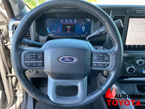 Used 2024 Ford F250 Lariat AWD/4WD image 35