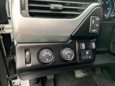 Used 2018 Chevrolet Tahoe LS w/ All-Season Package AWD/4WD image 18