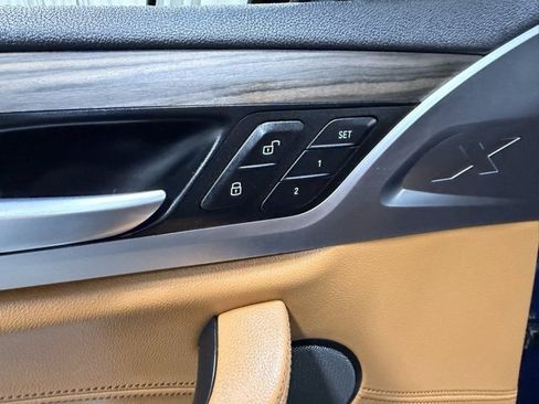 Used 2020 BMW X3 xDrive30i w/ M Sport Package 2 image 24