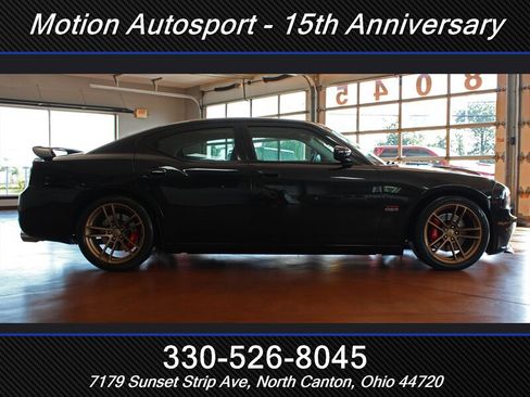 Used 2009 Dodge Charger SRT8 w/ SRT Option Group III RWD image 8