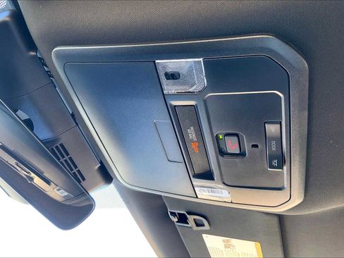 New 2025 Toyota Tacoma TRD Sport image 19