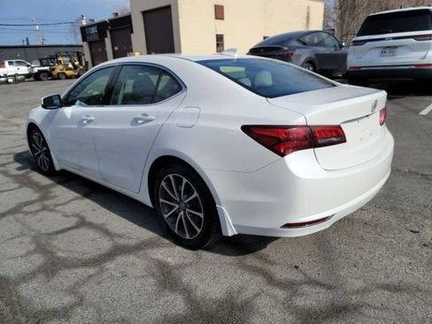 Used 2017 Acura TLX V6 w/ Technology Package FWD image 7