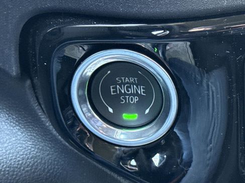 New 2026 GMC Sierra 1500 Elevation image 25