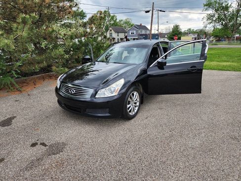 Used 2009 INFINITI G37 x Sedan w/ Premium Pkg image 19