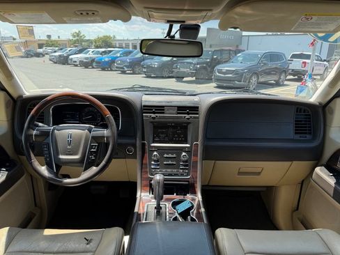Used 2015 Lincoln Navigator L 4WD w/ Equipment Group 101A Reserve image 45