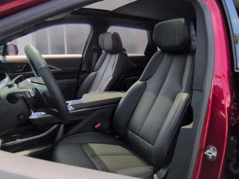 New 2026 Cadillac Lyriq Sport AWD/4WD image 24