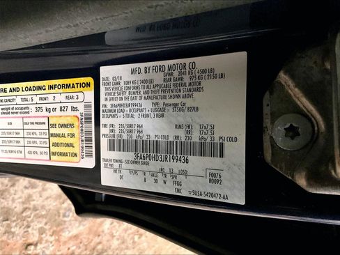 Used 2018 Ford Fusion SE w/ Fusion SE Technology Package FWD image 32