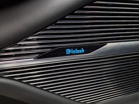 Used 2023 Jeep Grand Wagoneer Series II image 32