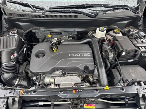 Used 2022 Chevrolet Equinox LT image 23