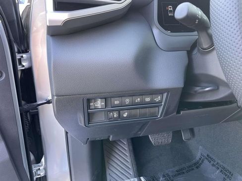 New 2026 Toyota Tundra Limited image 32