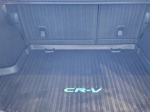 Used 2022 Honda CR-V Touring image 10