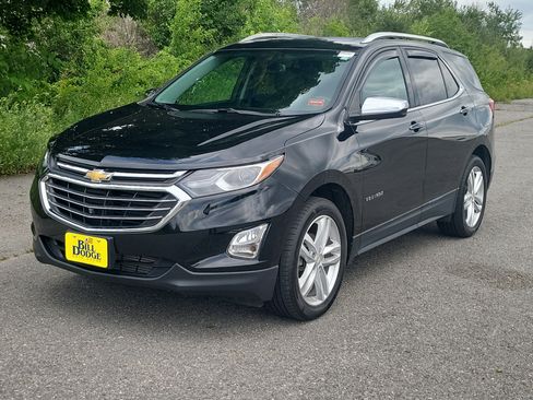 Used 2021 Chevrolet Equinox Premier AWD/4WD image 1