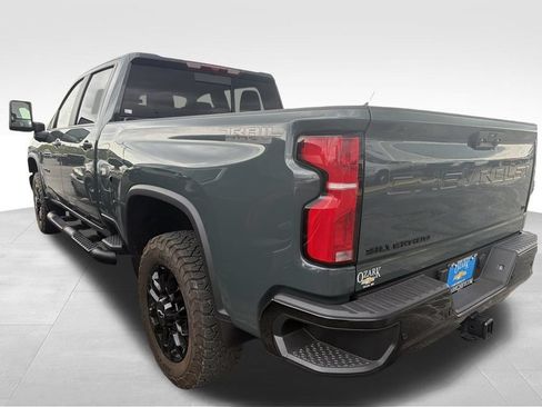 Used 2025 Chevrolet Silverado 2500 LT w/ Trail Boss Package AWD/4WD image 17