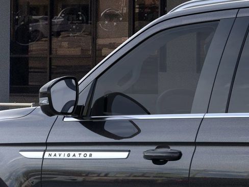 New 2025 Lincoln Navigator Reserve image 20