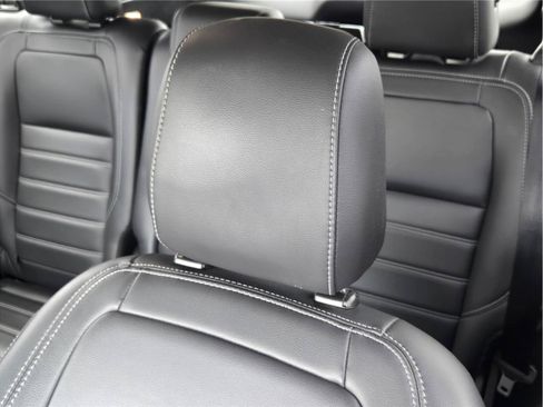 Used 2019 Ford Escape SEL FWD image 24