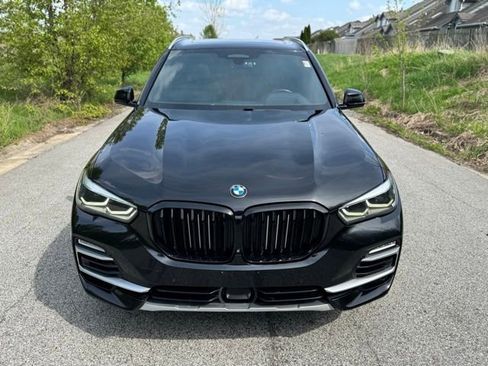 Used 2019 BMW X5 xDrive40i w/ Premium Package AWD/4WD image 3