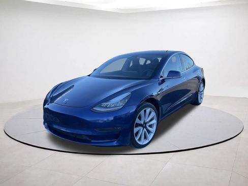 Used 2020 Tesla Model 3 Long Range image 3