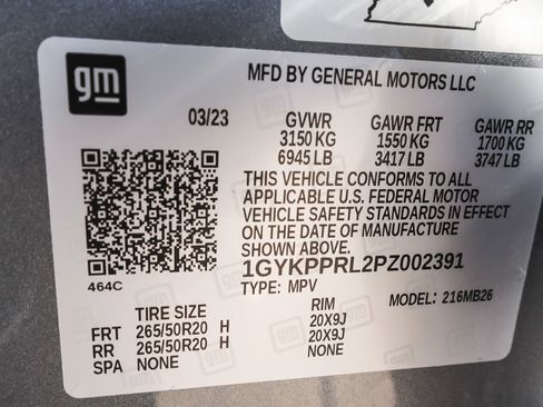 Used 2023 Cadillac Lyriq AWD image 13