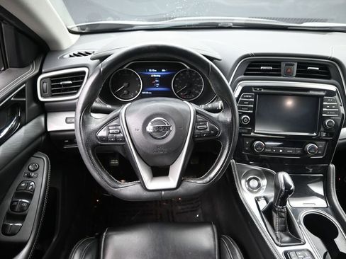 Used 2017 Nissan Maxima 3.5 SV image 21