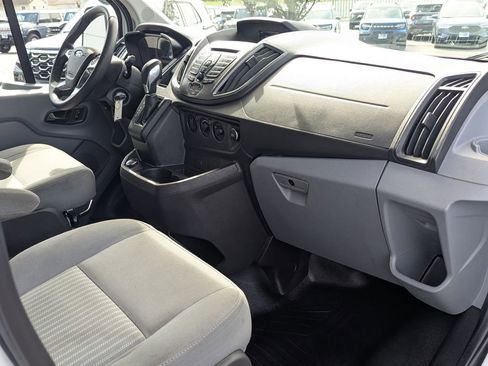Used 2019 Ford Transit 350 XLT image 28