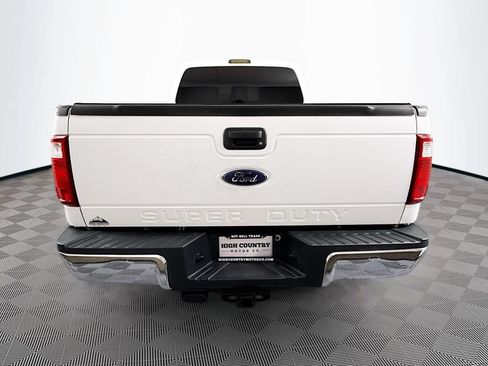 Used 2015 Ford F250 XLT w/ XLT Interior Package AWD/4WD image 6