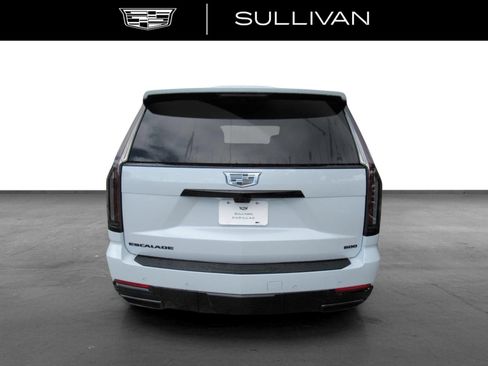 New 2026 Cadillac Escalade Platinum Sport w/ LPO, ONYX Package AWD/4WD image 5
