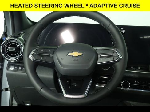 New 2026 Chevrolet Equinox LT w/ Convenience Package II FWD image 5