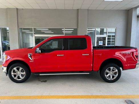 Used 2023 Ford F150 XLT w/ Equipment Group 302A High AWD/4WD image 4