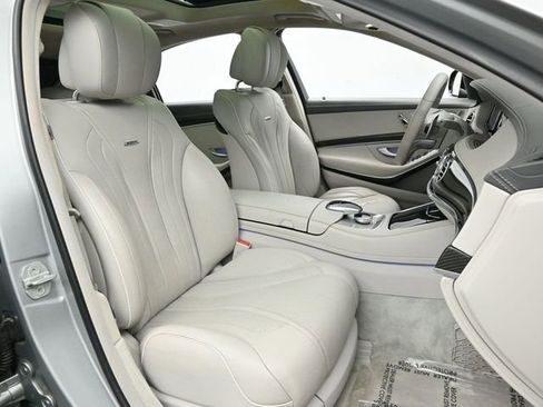 Used 2017 Mercedes-Benz S 63 AMG S 63 AMG w/ Carbon Fiber Exterior Package image 22