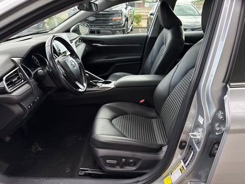 Used 2024 Toyota Camry SE FWD image 23