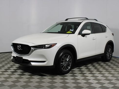 Used 2017 MAZDA CX-5 Touring w/ Preferred Equipment Package FWD image 25