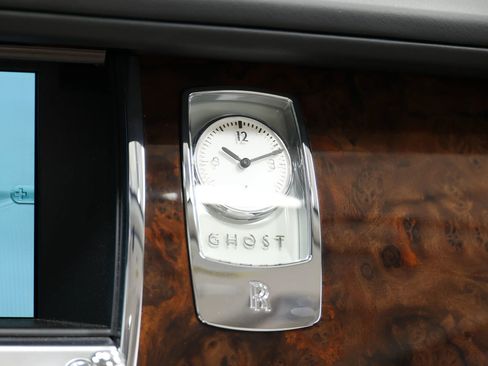 Used 2015 Rolls-Royce Ghost RWD image 44