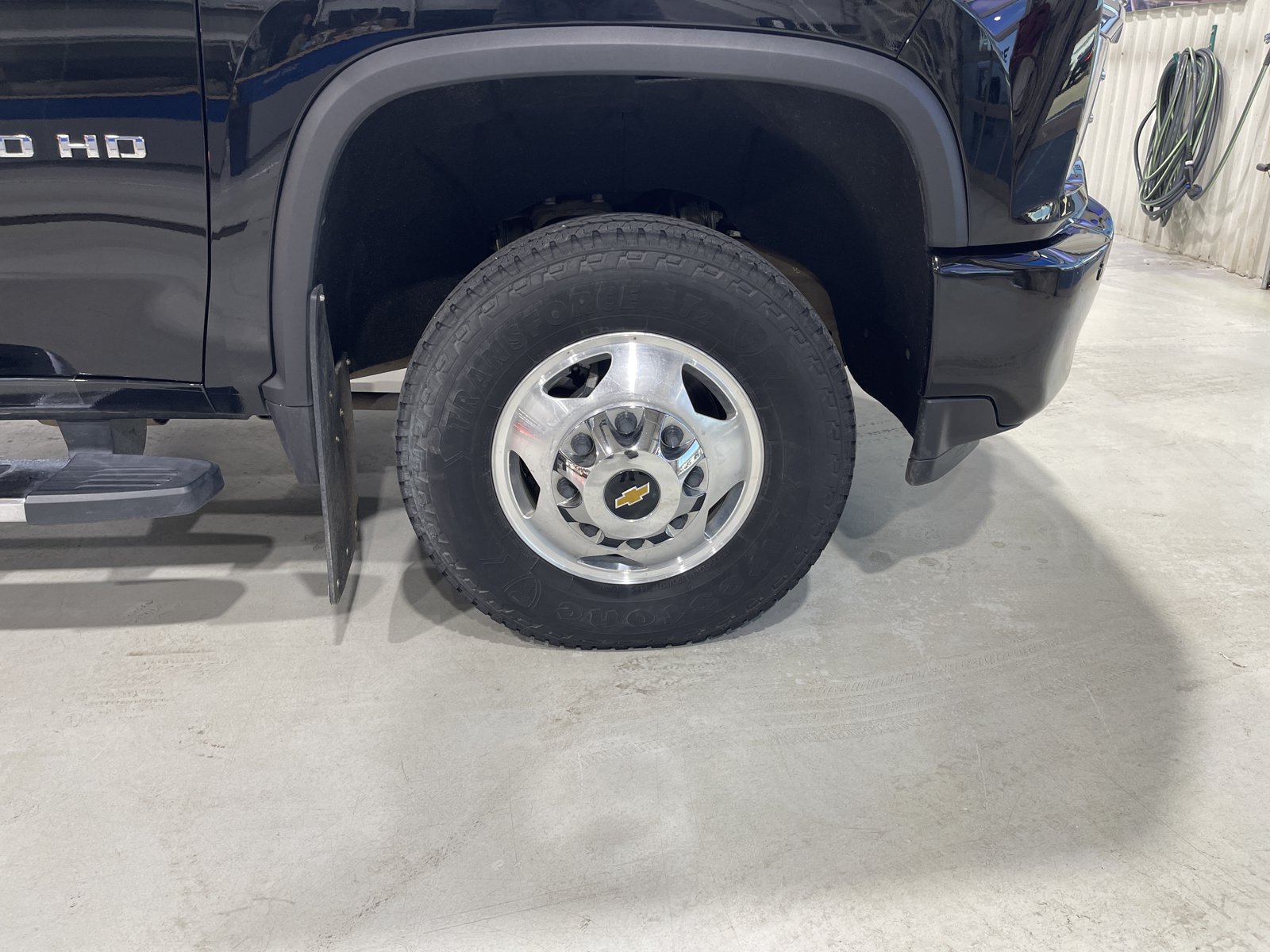 Used 2022 Chevrolet Silverado 3500 High Country AWD/4WD image 10