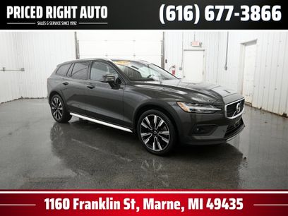 Used 2020 Volvo V60 T5 Cross Country