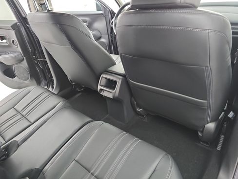 Certified 2024 Honda HR-V EX-L image 11