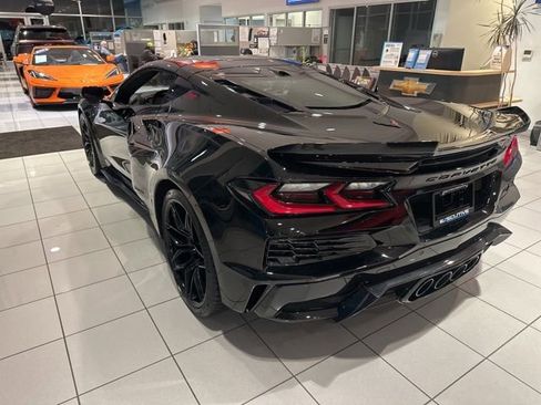 Used 2023 Chevrolet Corvette Z06 w/ Stealth Interior Trim Package image 3