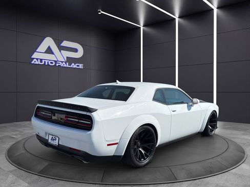 Used 2021 Dodge Challenger R/T Scat Pack image 6