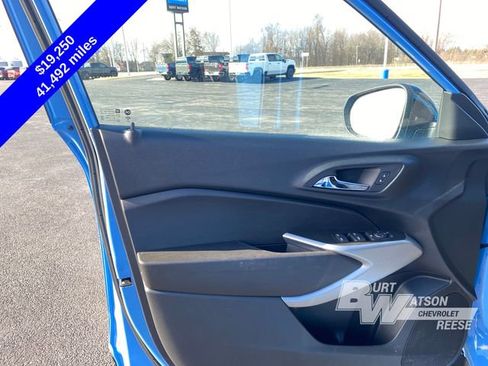Used 2024 Chevrolet Trax RS w/ Driver Confidence Package image 11