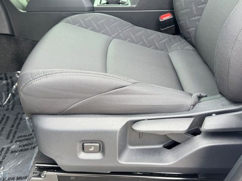 Used 2025 Toyota Tacoma SR image 16